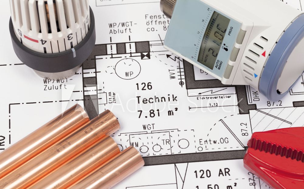 Plan für Heizung und Haustechnik mit Rohren, Zange und Thermostat